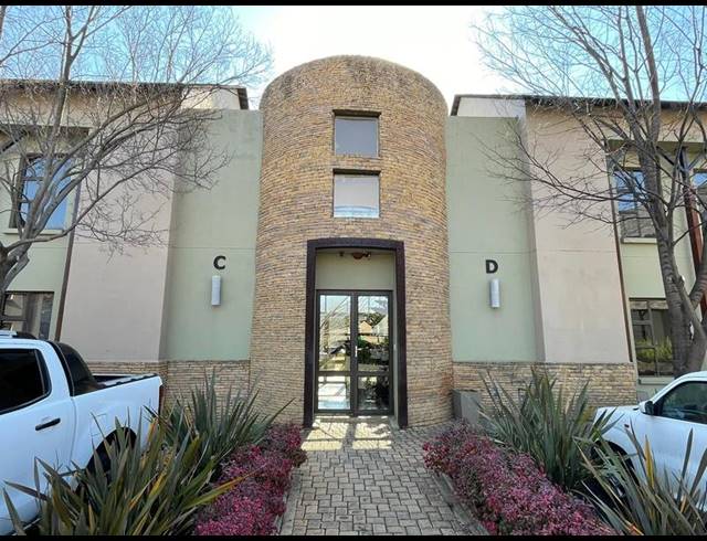 BUSINESS PROPERTY TO RENT IN ELDORAIGNE